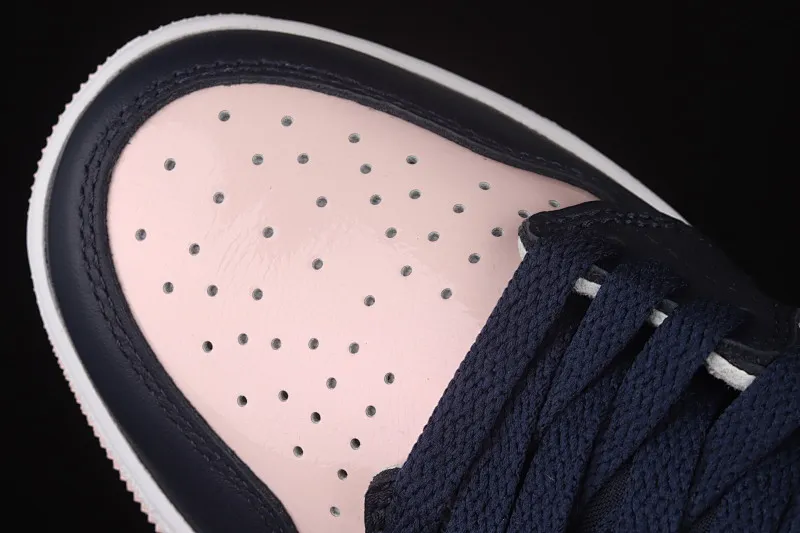 All Categories Air Jordan Jordan Series Basketball Shoes Air Jordan 1 High Pure Original Version Air Jordan 1 High OG Atmosphere AJ1 Joe 1 Bubble Gum High Top Basketball Shoes DD9335-641